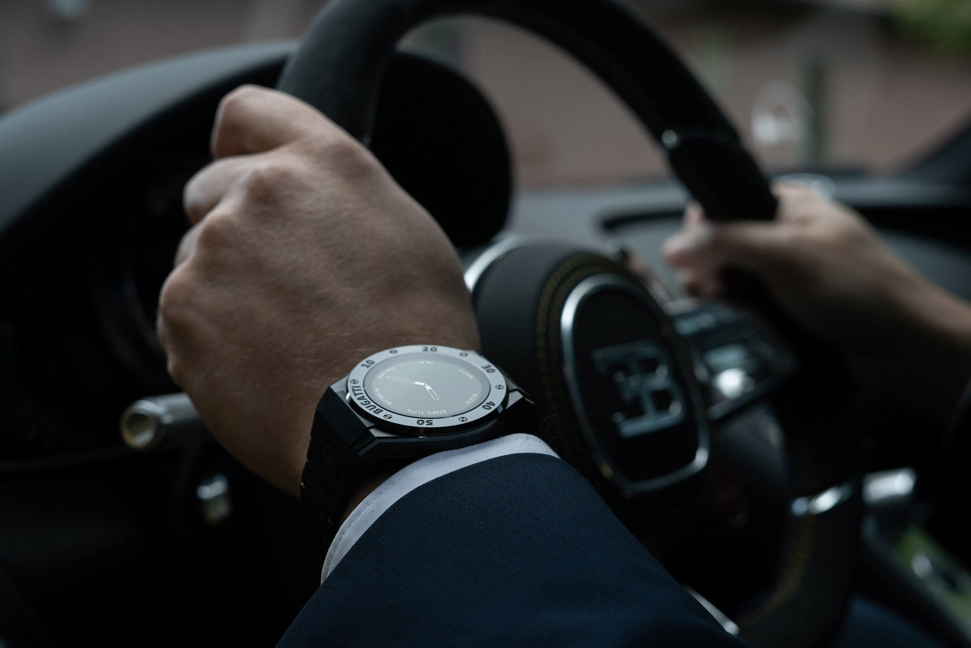 BUGATTI Smartwatch by VIITA