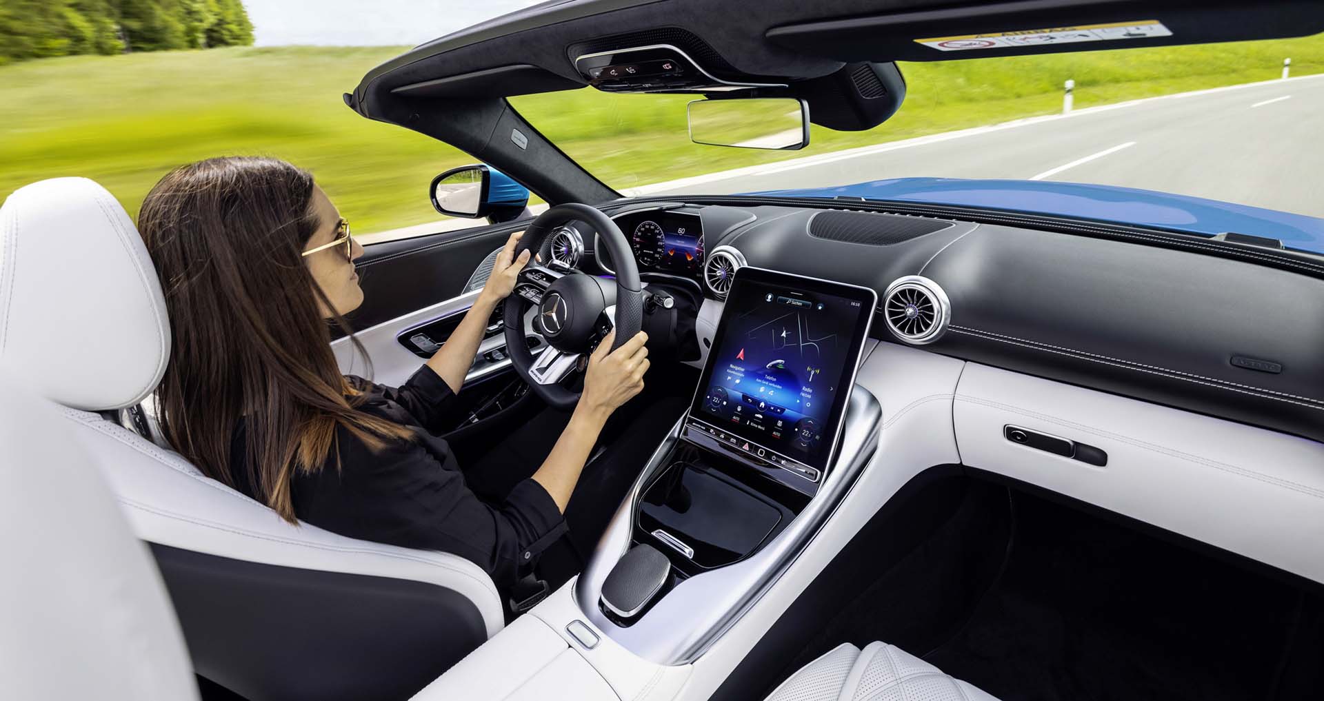Mercedes-AMG SL Interior