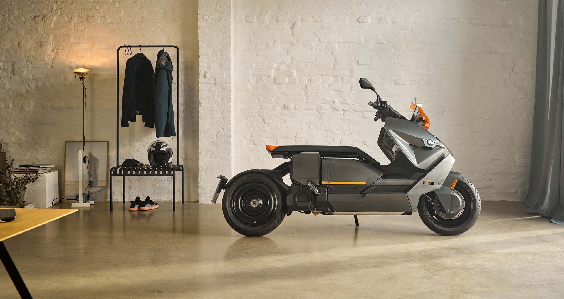 BMW Motorrad CE 04