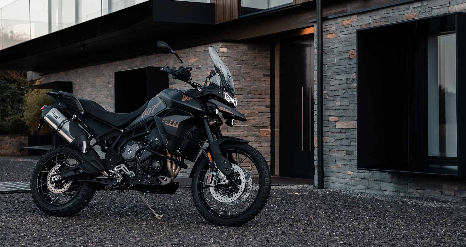 Triumph Tiger 900 Bond Edition