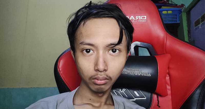 印尼男子將自拍照製成 NFT 販售，一夕爆紅賺進百萬美金