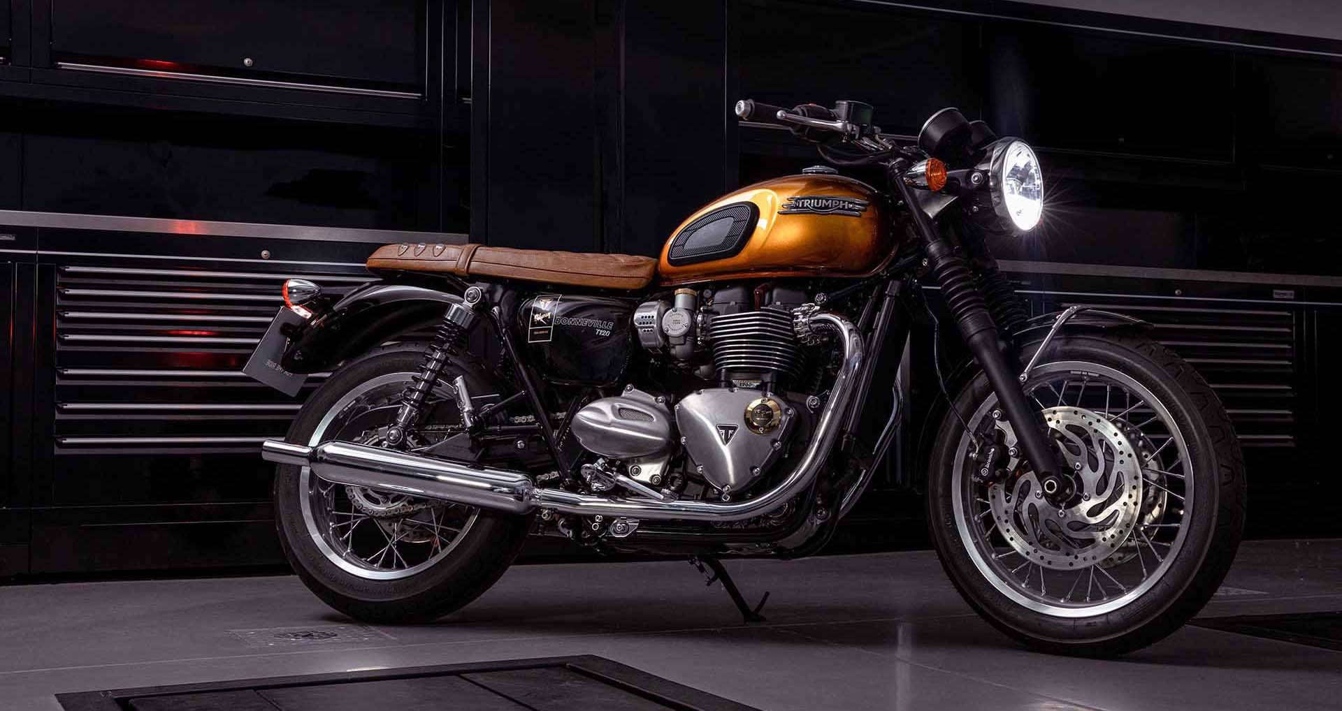 Triumph × Gibson