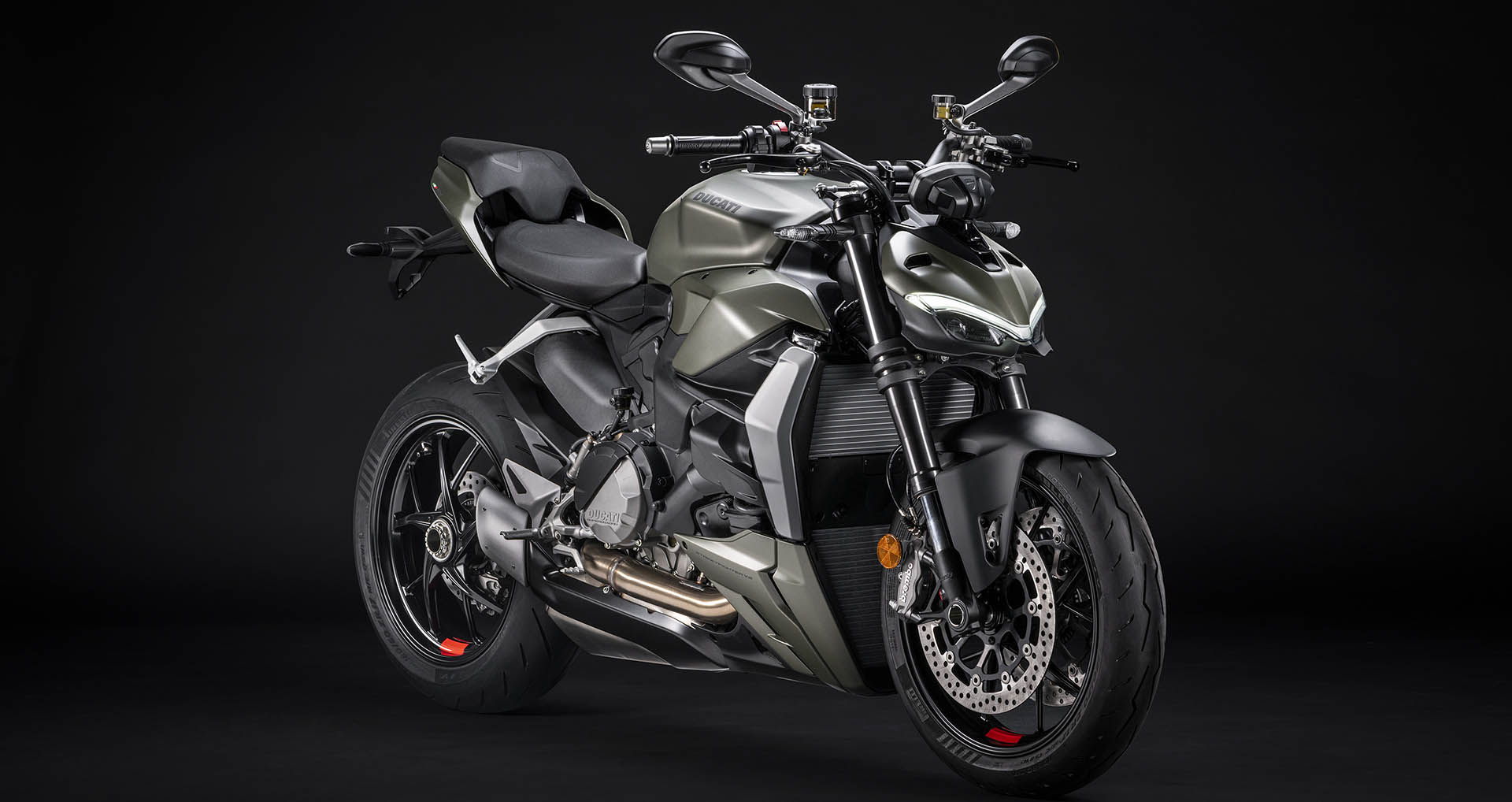 2023 Ducati Streetfighter V2