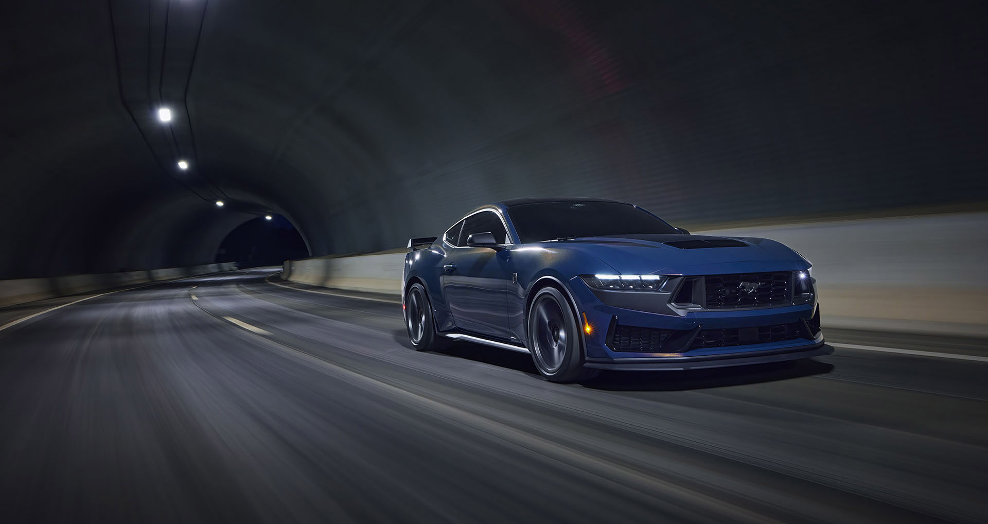 Ford Mustang Dark Horse