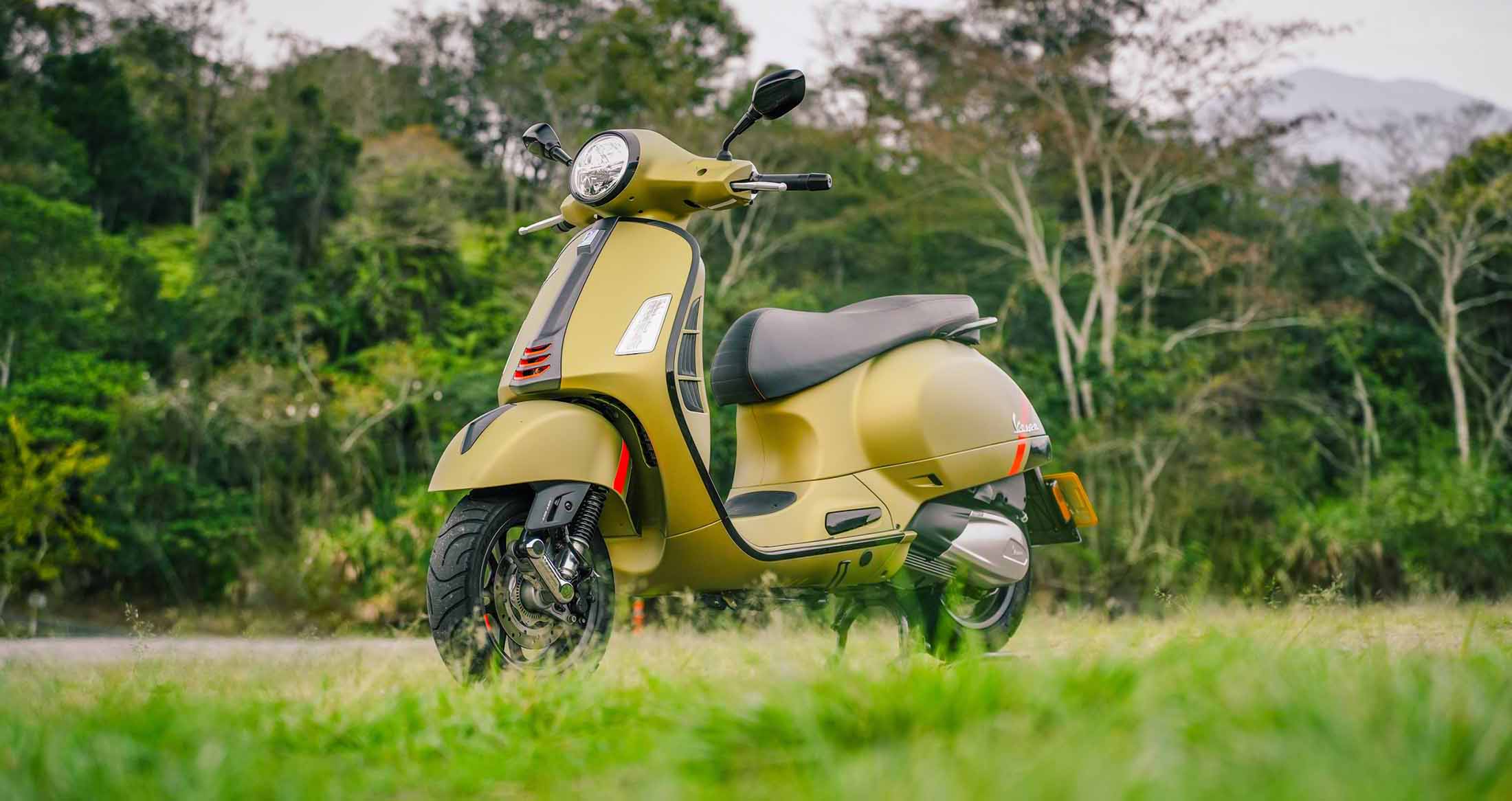 Vespa GTS 300 Super Sport